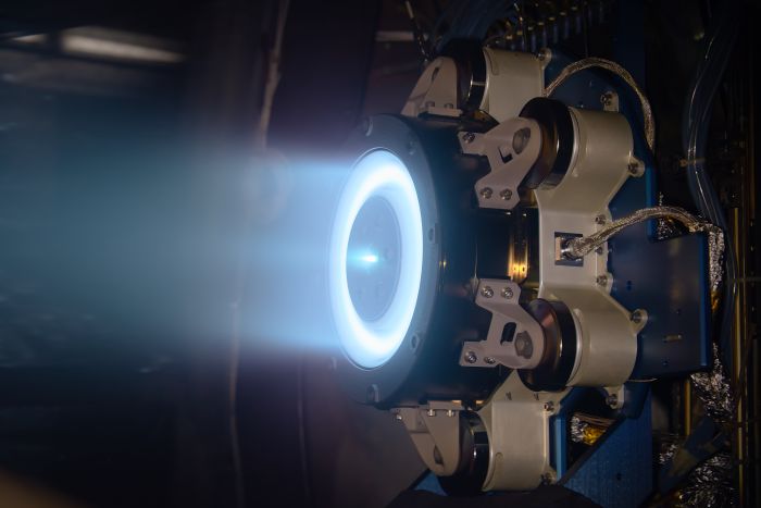 Aerojet Rocketdyne’s Advanced Electric Propulsion System (AEPS) thruster passed its Critical Design Review, achieving a critical milestone ahead of the launch of NASA’s lunar Gateway platform.