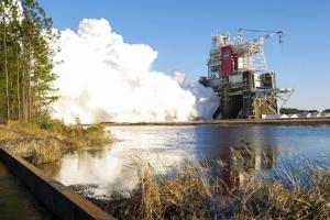 NASA conducts a hot fire test Jan. 16, 2021, of the core stage for the agency’s Space Launch System rocket on the B-2 Test Stand at Stennis Space Center near Bay St. Louis. Credit: NASA