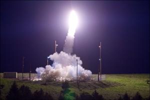 A THAAD interceptor is launched from the Pacific Spaceport Complex Alaska, Kodiak, Alaska, during Flight Test THAAD-18, July 11, 2017. Credit: Leah Garton/MDA